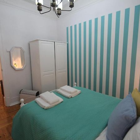 Nautic M1 R2 - Classy & Cozy Double Room With Shared Bathroom In Marques Pombal Lisbon Exterior photo